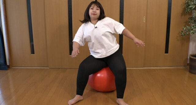 餅田コシヒカリのバランスボールダイエット方法と痩せ効果検証 Jw Gigharbor 餅田コシヒカリのバランスボールダイエット方法と痩せ効果検証 Jw Gigharbor